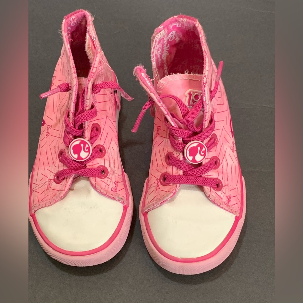 Barbie - High Top Canvas Shoes - Girls Big Kids - Size 10- Rare. EC Ground Up -